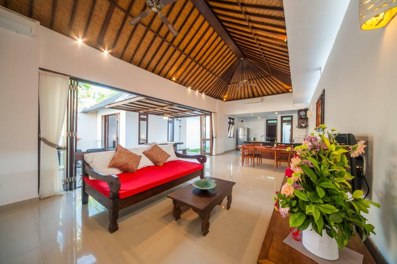 Turiya Villa Sanur Εξωτερικό φωτογραφία