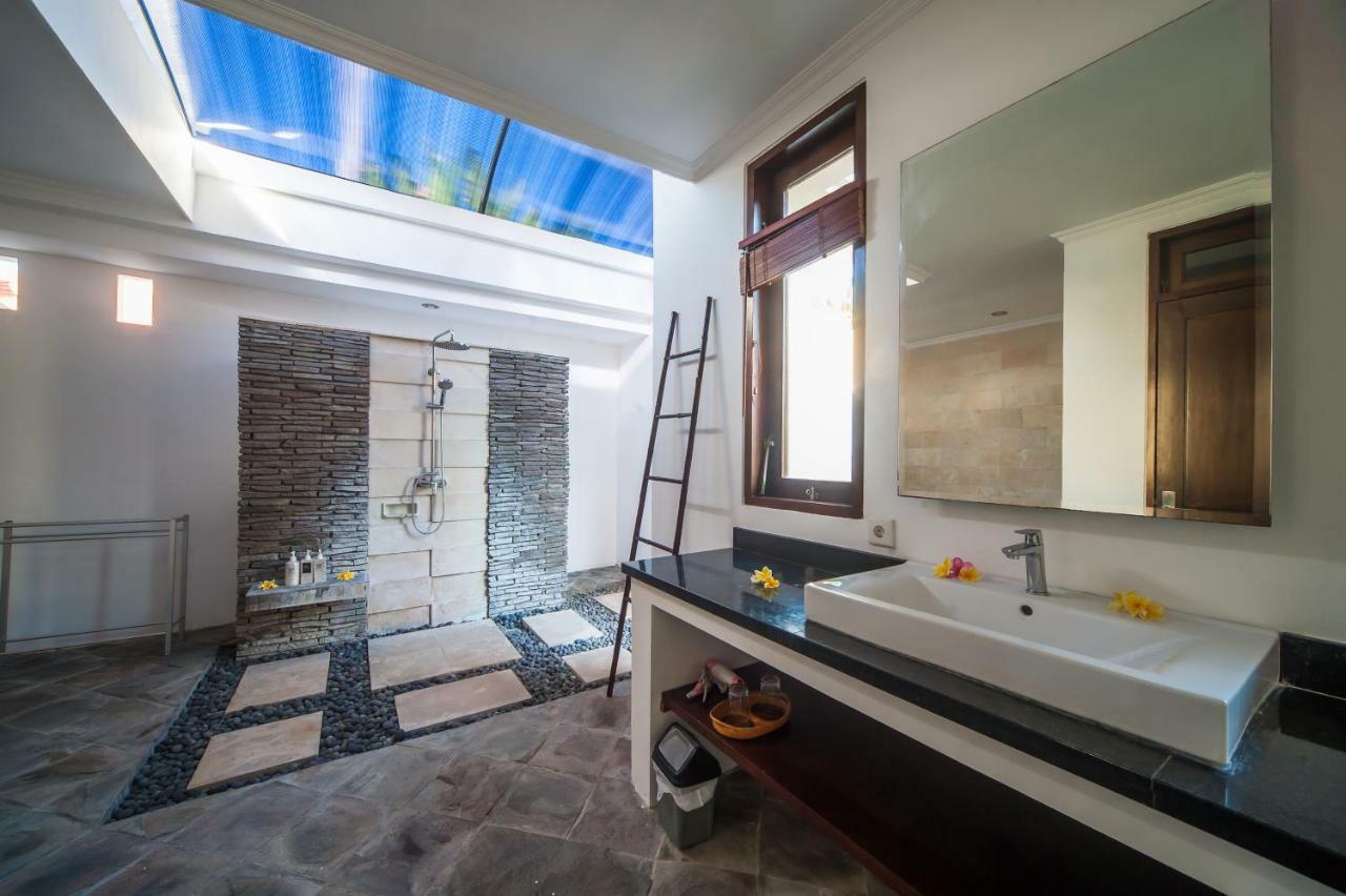 Turiya Villa Sanur Εξωτερικό φωτογραφία